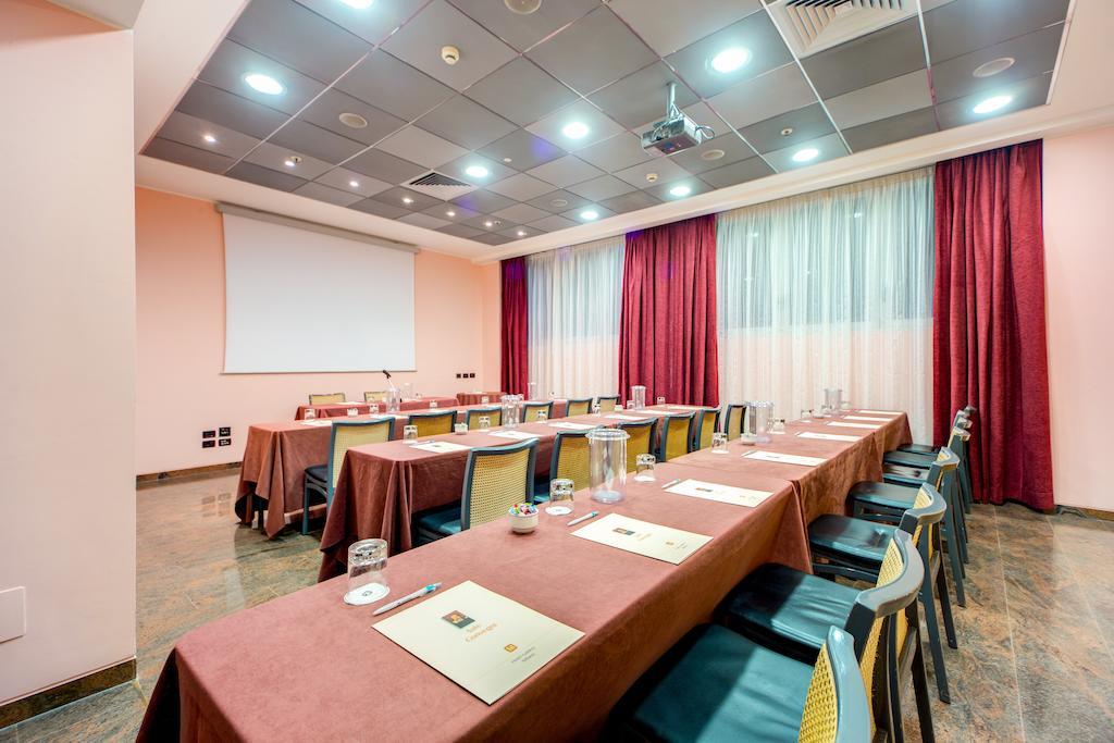 Hotel Galileo Milánó Kültér fotó