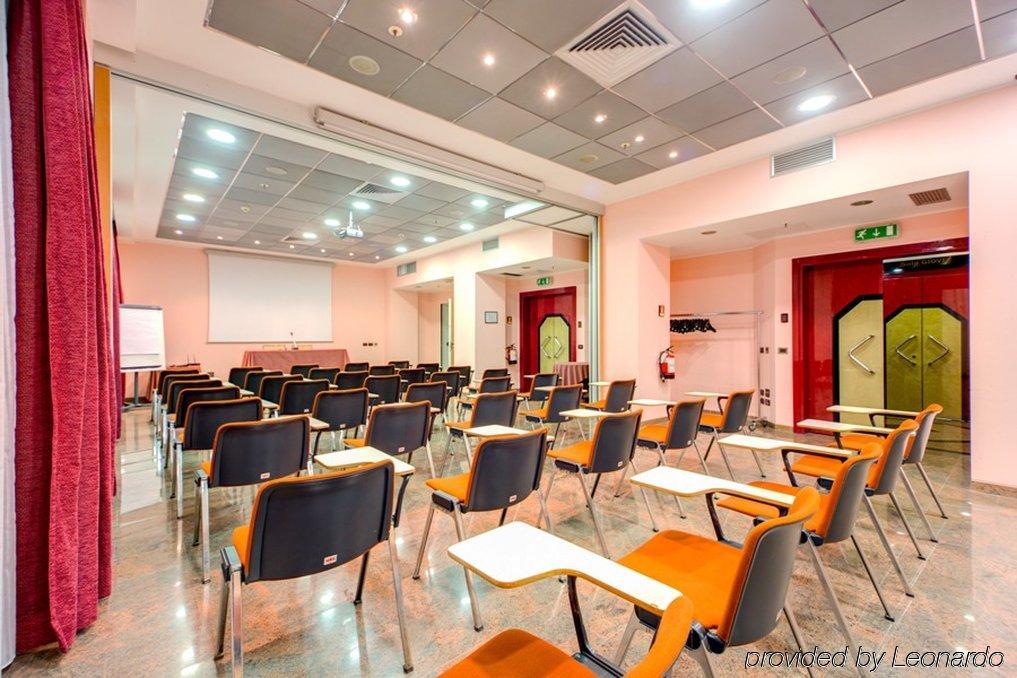 Hotel Galileo Milánó Kültér fotó