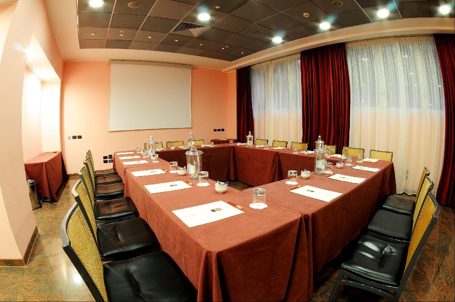 Hotel Galileo Milánó Üzleti fotó