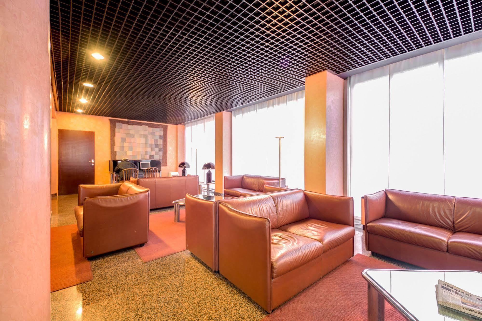Hotel Galileo Milánó Kültér fotó