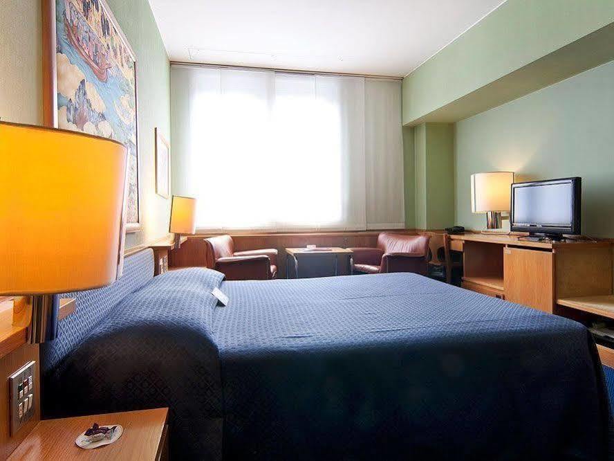 Hotel Galileo Milánó Kültér fotó
