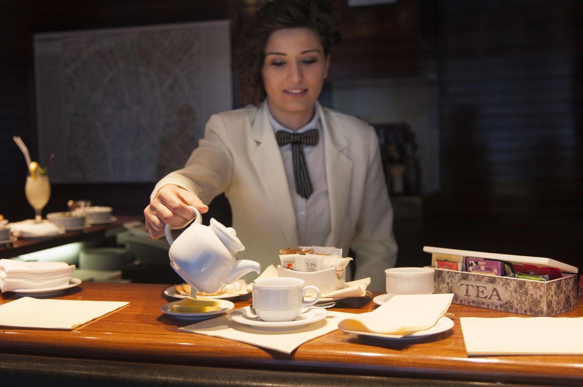 Hotel Galileo Milánó Kültér fotó
